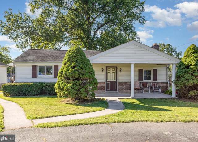 Property at 1636 E Canal Rd, Dover, PA 17315, 2 beds, 1 bath
