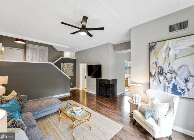 Property at 11556 Rolling Green Ct Unit 15/100A, Reston, VA 20191, 2 beds, 2 baths