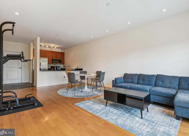 Property at 2007 Clipper Park Rd #424, Baltimore, MD 21211, 2 beds, 2 baths