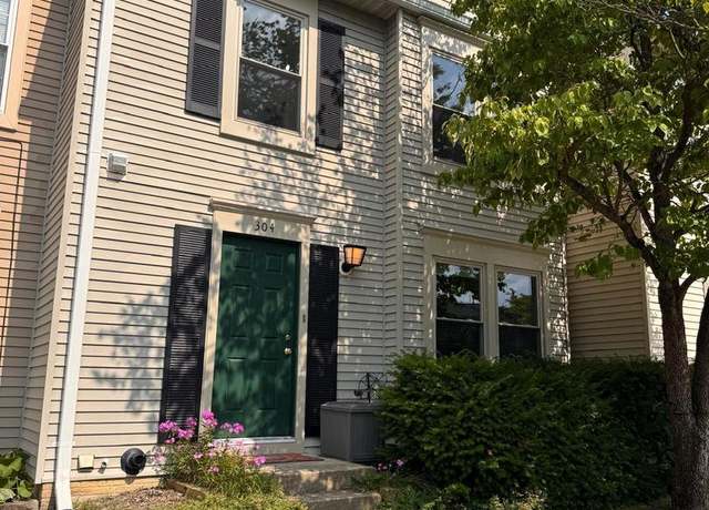 Property at 304 Curry Ford Ln, Gaithersburg, MD 20878, 3 beds, 2.5 baths