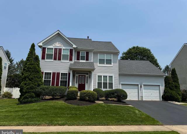 Property at 15 Philly St, Burlington, NJ 08016, 5 beds, 2.5 baths