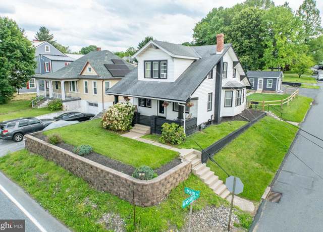Property at 1174 E Main St, Douglassville, PA 19518, 3 beds, 1.5 baths