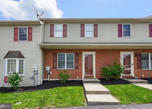 Property at 1206 Fredrick Blvd, Reading, PA 19605, 3 beds, 2.5 baths