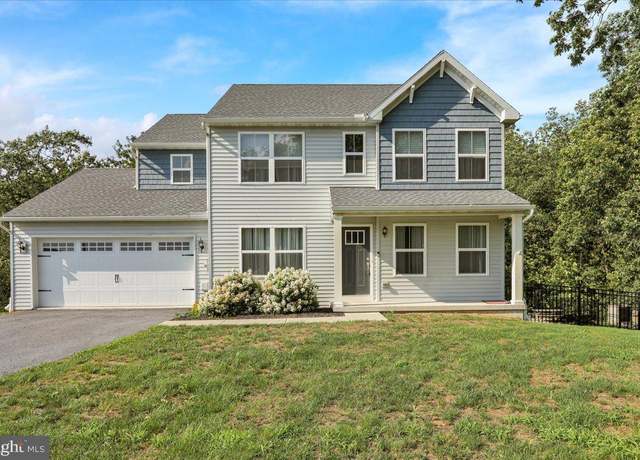 Property at 14 E Penn Hills Dr, Bernville, PA 19506, 4 beds, 2.5 baths