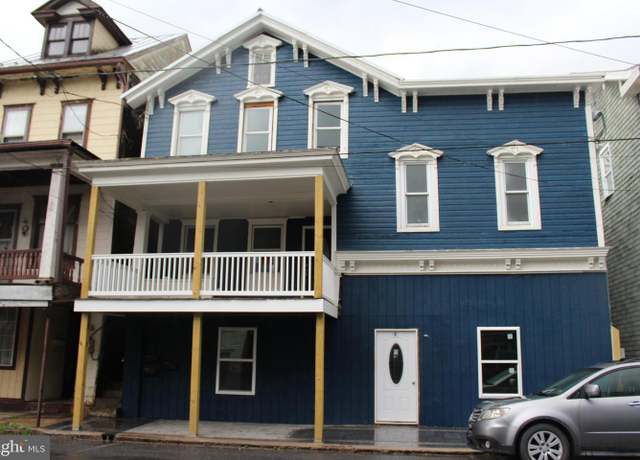 Property at 111 E Market St, Williamstown, PA 17098, 4 beds