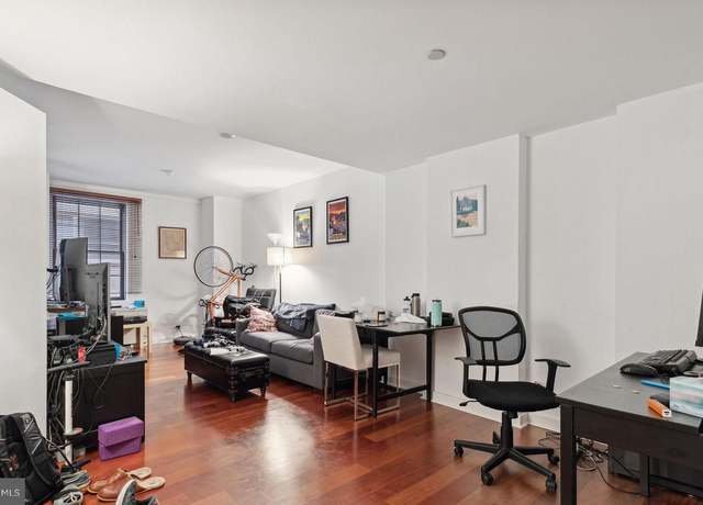 Property at 219-29 S 18th St #806, Philadelphia, PA 19103, 1 bed, 1 bath