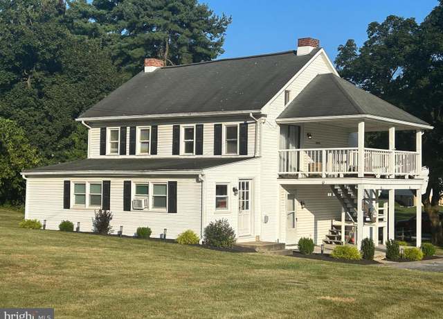 Property at 536 Lewisberry Rd, New Cumberland, PA 17070, 4 beds, 1.5 baths