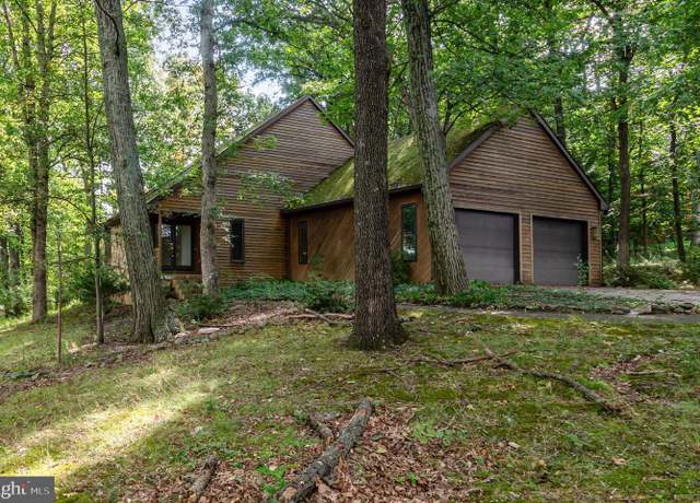 Property at 322 Bethel Church Rd, New Cumberland, PA 17070, 4 beds, 2.5 baths