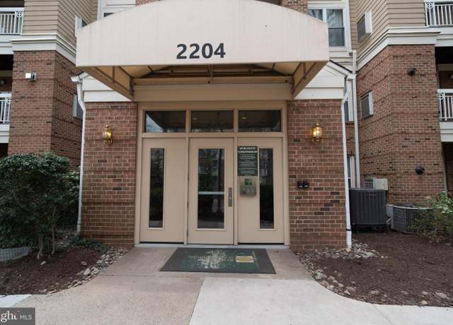 Property at 2204 Westcourt Ln #311, Herndon, VA 20170, 2 beds, 1 bath