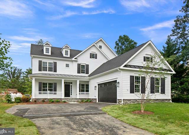 Property at 3608 Center Dr, Alexandria, VA 22309, 5 beds, 4.5 baths