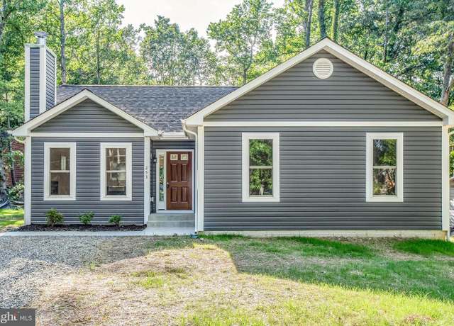 Property at 916 Lakeview Dr, Colonial Beach, VA 22443, 3 beds, 2 baths