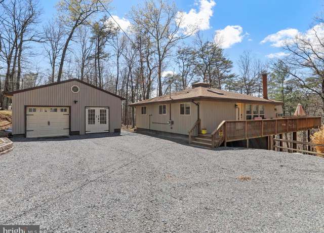 Property at 194 Endless Summer Rd, Hedgesville, WV 25427, 3 beds, 2 baths
