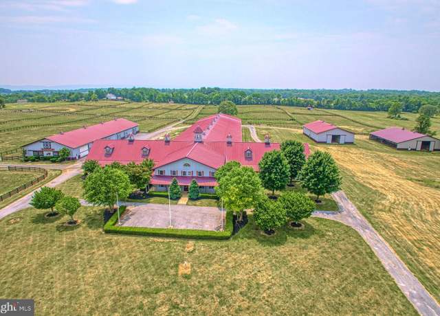 Property at 1233 Earle Rd, Charles Town, WV 25414, 4 beds, 3.5 baths
