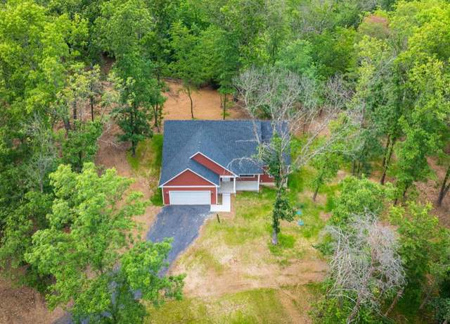 Property at 183 Silage Ln, Berkeley Springs, WV 25411, 3 beds, 2 baths
