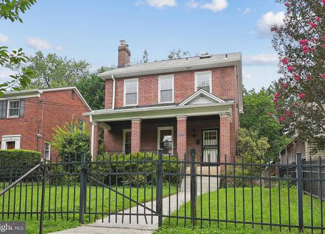 Property at 5532 30th Pl NW, Washington, DC 20015, 4 beds, 3 baths