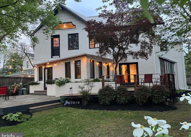 Property at 4544 30th St NW, Washington, DC 20008, 5 beds, 4.5 baths