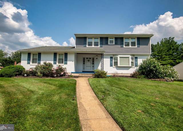 Property at 2118 Brandywood Dr, Wilmington, DE 19810, 4 beds, 2.5 baths