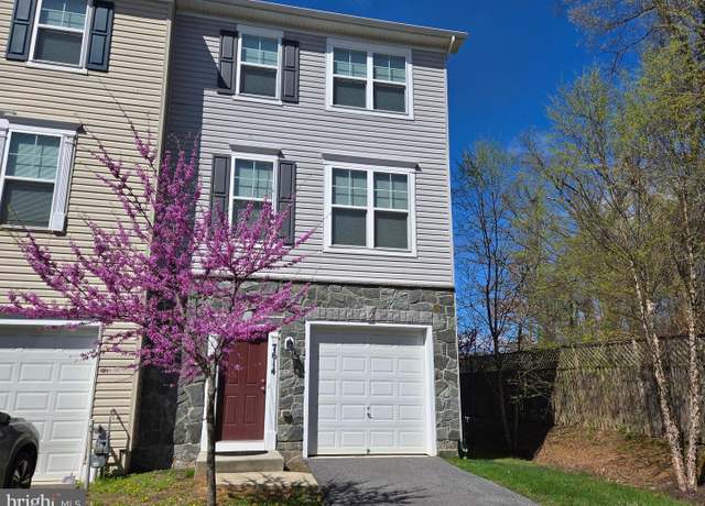 Property at 7614 Glaser Ln, Glen Burnie, MD 21061, 3 beds, 3 baths