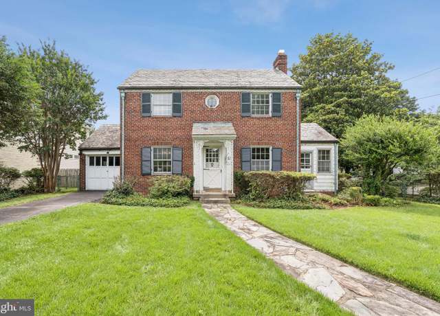 Property at 7201 Chestnut St, Chevy Chase, MD 20815, 3 beds, 2 baths