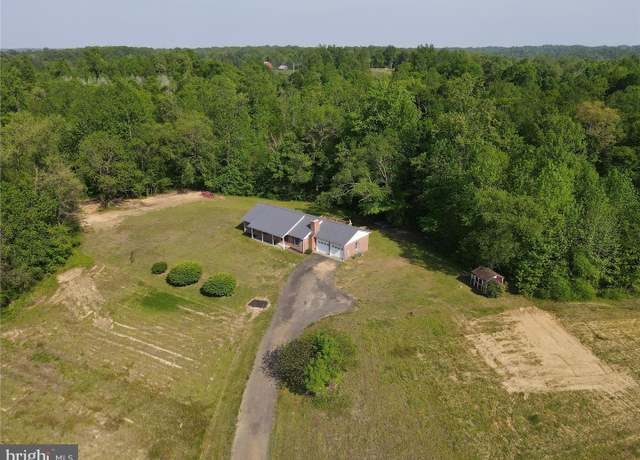 Property at 13245 Croom Rd, Upper Marlboro, MD 20772, 3 beds, 3 baths