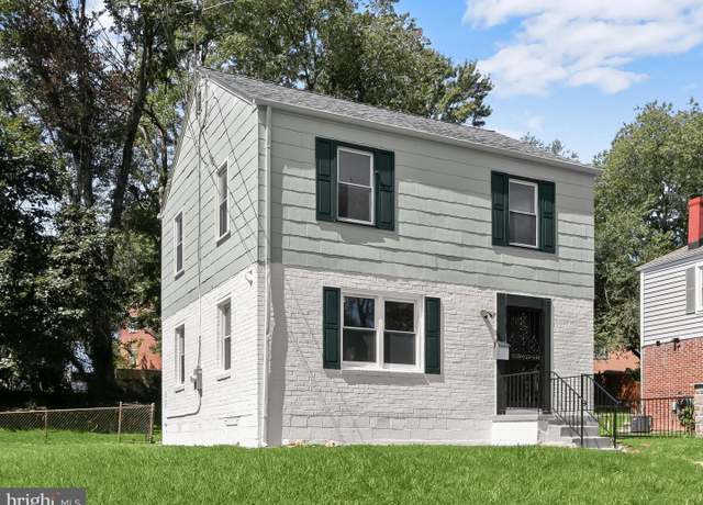 Property at 6806 10th Ave, Takoma Park, MD 20912, 3 beds, 1.5 baths