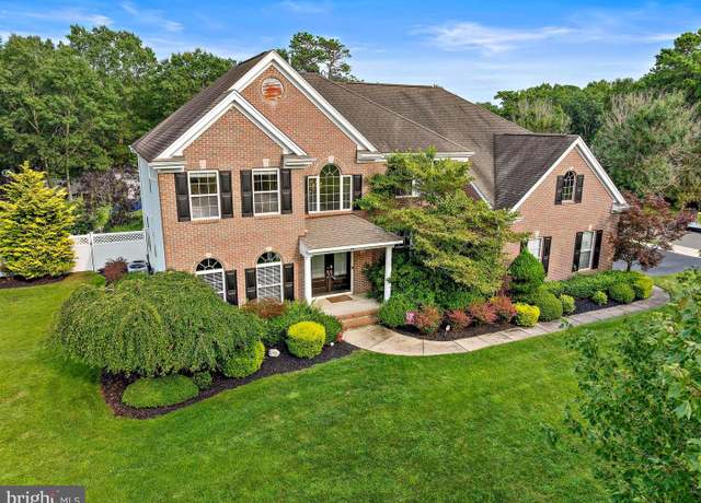Property at 14 Poplar St, West Creek, NJ 08092, 4 beds, 4.5 baths
