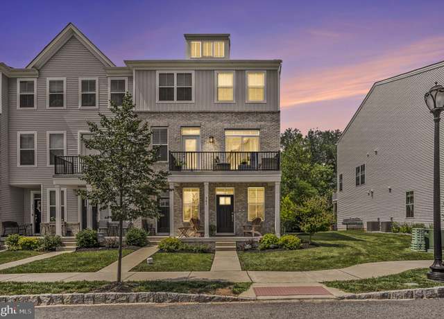 Property at 361 Foundry St, Phoenixville, PA 19460, 2 beds, 1.5 baths