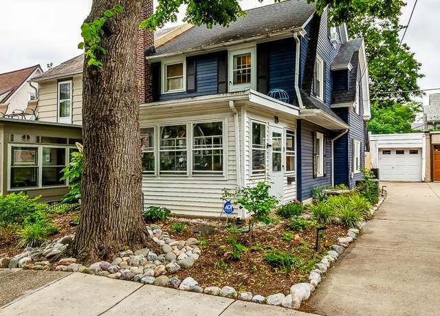 Property at 15 Willowbrook Ave, Lansdowne, PA 19050, 4 beds, 1.5 baths