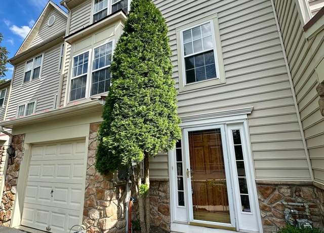 Property at 301 Devon Ct, North Wales, PA 19454, 3 beds, 2.5 baths
