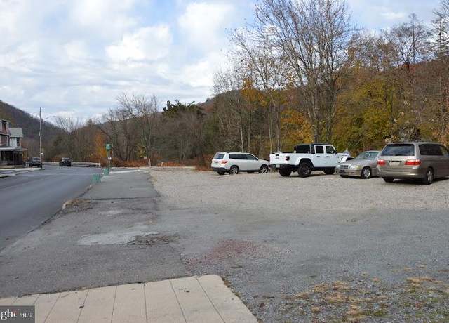 Property at 443 Pine St, Tamaqua, PA 18252