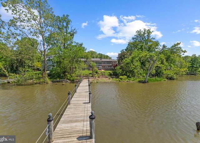 Property at 8730 Stockton Pkwy, Alexandria, VA 22308, 6 beds, 4.5 baths