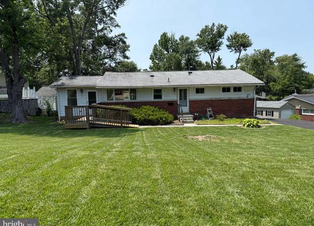 Property at 6310 Saddle Tree Dr, Alexandria, VA 22310, 4 beds, 2 baths