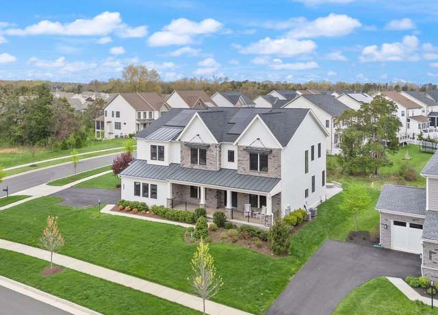 Property at 24562 Mountain Magnolia Pl, Aldie, VA 20105, 5 beds, 6.5 baths