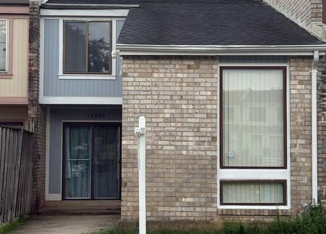 Property at 10805 Violet Ct, Manassas, VA 20109, 3 beds, 2 baths