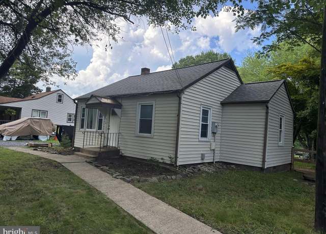 Property at 410 Truslow Rd, Fredericksburg, VA 22405, 2 beds, 1 bath