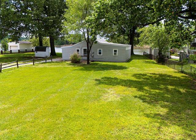 Property at 8644 Sandy Plains Rd, Dundalk, MD 21222, 2 beds, 1 bath