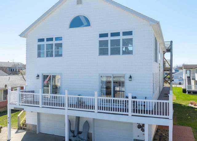 Property at 715 141st St, Ocean City, MD 21842, 5 beds, 5 baths