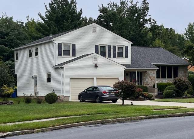 Property at 1525 Squire Ln, Cherry Hill, NJ 08003, 4 beds, 2.5 baths
