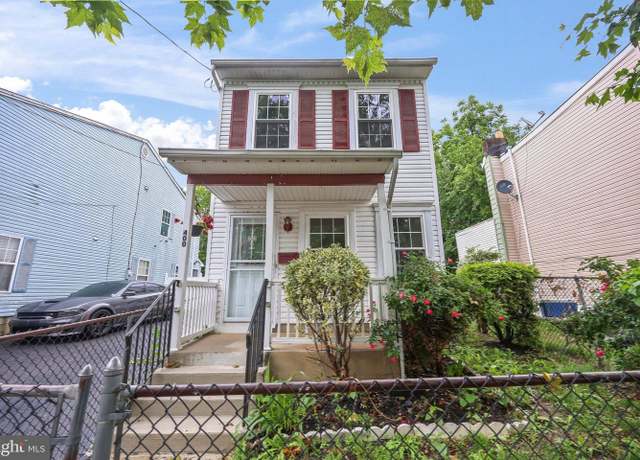 Property at 400 Reservoir St, Trenton, NJ 08618, 3 beds, 1.5 baths
