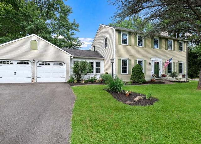 Property at 1 Sunnybrook Dr, Doylestown, PA 18901, 4 beds, 2.5 baths
