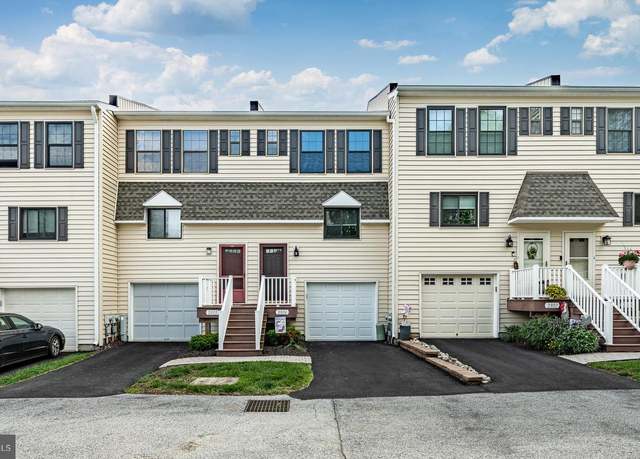 Property at 2806 Eagle Rd #2806, West Chester, PA 19382, 2 beds, 2.5 baths