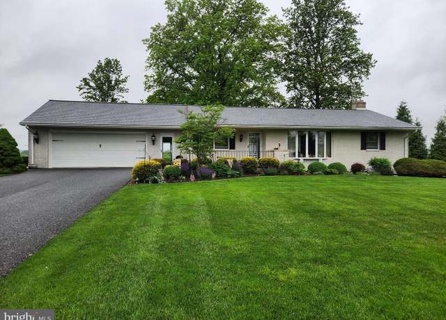 Property at 208 Oberholtzer Rd, Elizabethtown, PA 17022, 3 beds, 1 bath