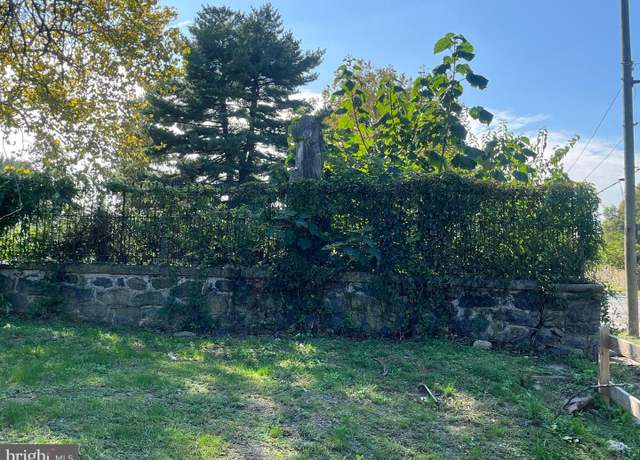 Property at 960 N Farson St, Philadelphia, PA 19131