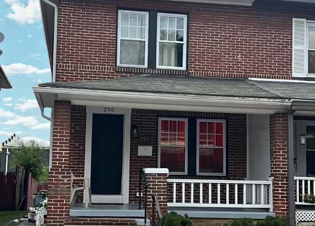 Property at 295 W Maple St, York, PA 17401, 4 beds, 1 bath