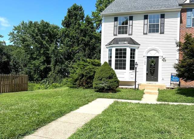 Property at 910 Pinnacle Dr, Stafford, VA 22554, 3 beds, 3 baths
