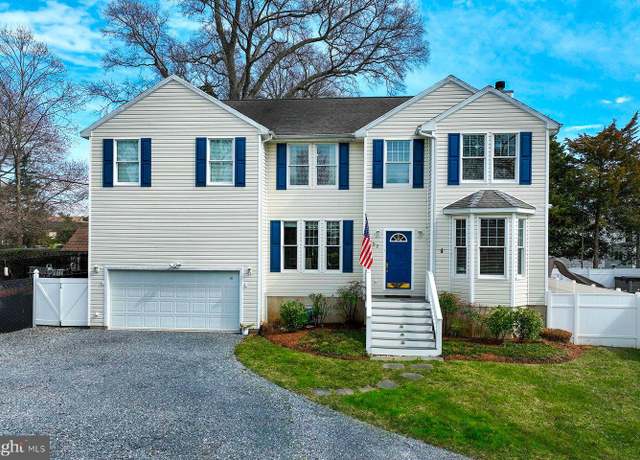 Property at 792 Parkwood Ave, Annapolis, MD 21403, 4 beds, 4.5 baths