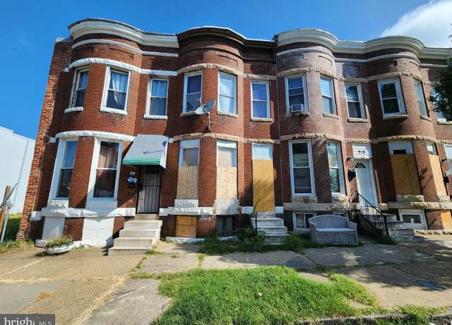 Property at 916 E 20th St, Baltimore, MD 21218, 3 beds, 1 bath