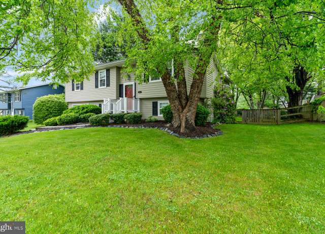 Property at 303 Royer Rd, Westminster, MD 21158, 3 beds, 2 baths