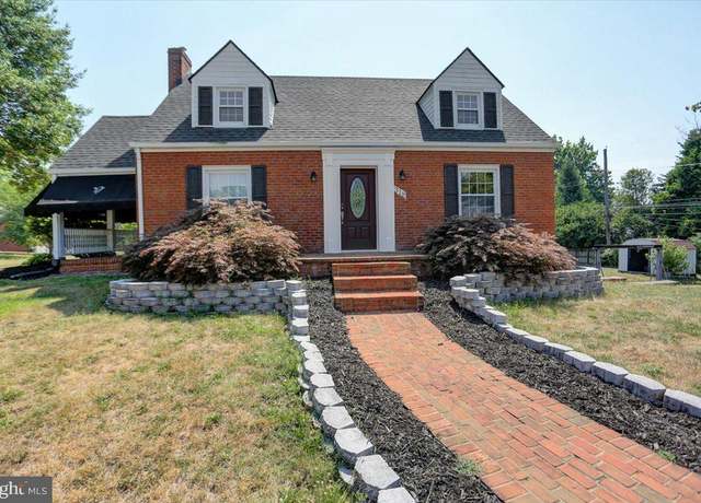 Property at 318 Mealey Pkwy, Hagerstown, MD 21742, 3 beds, 1.5 baths