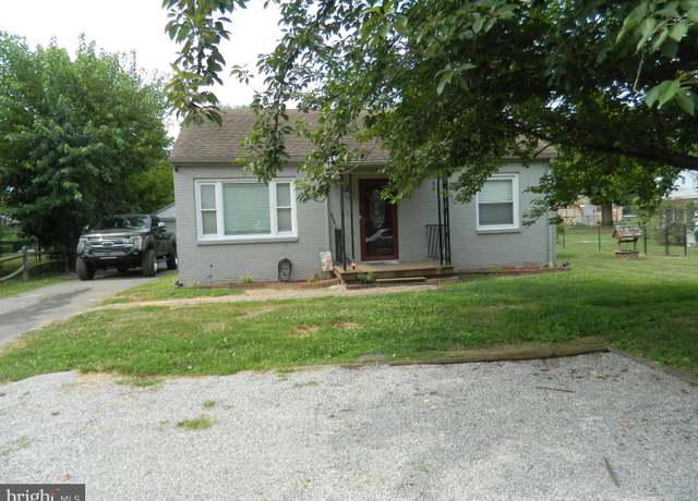 Property at 9806 Sharpsburg Pike, Hagerstown, MD 21740, 3 beds, 1 bath